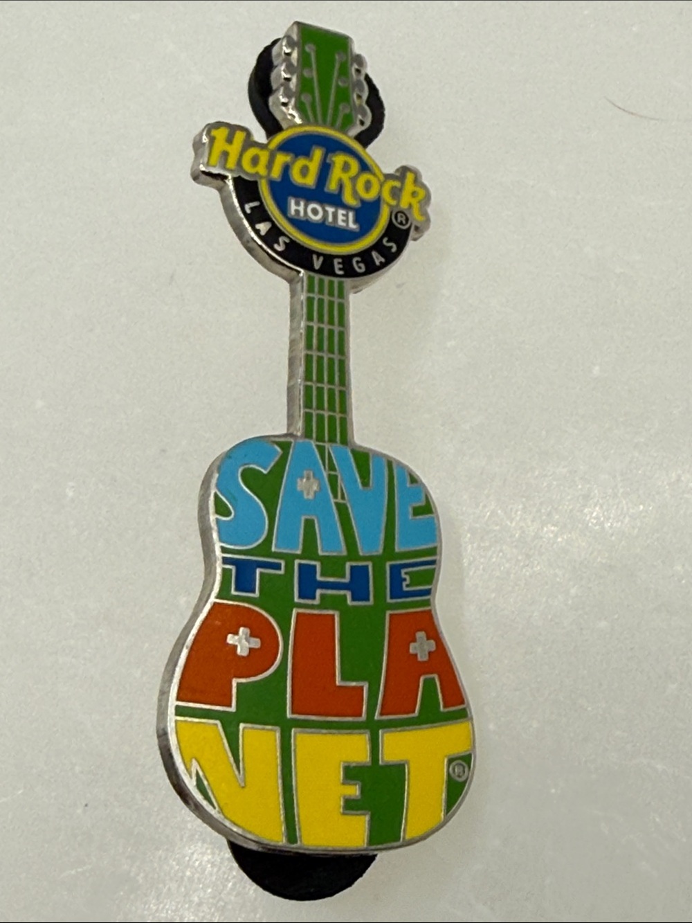 Hard Rock Cafe green blue yellow red Save The Planet Guitar Pin limited edition - Picture 2 of 15